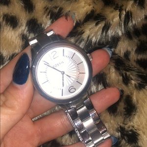Sliver fossil watch